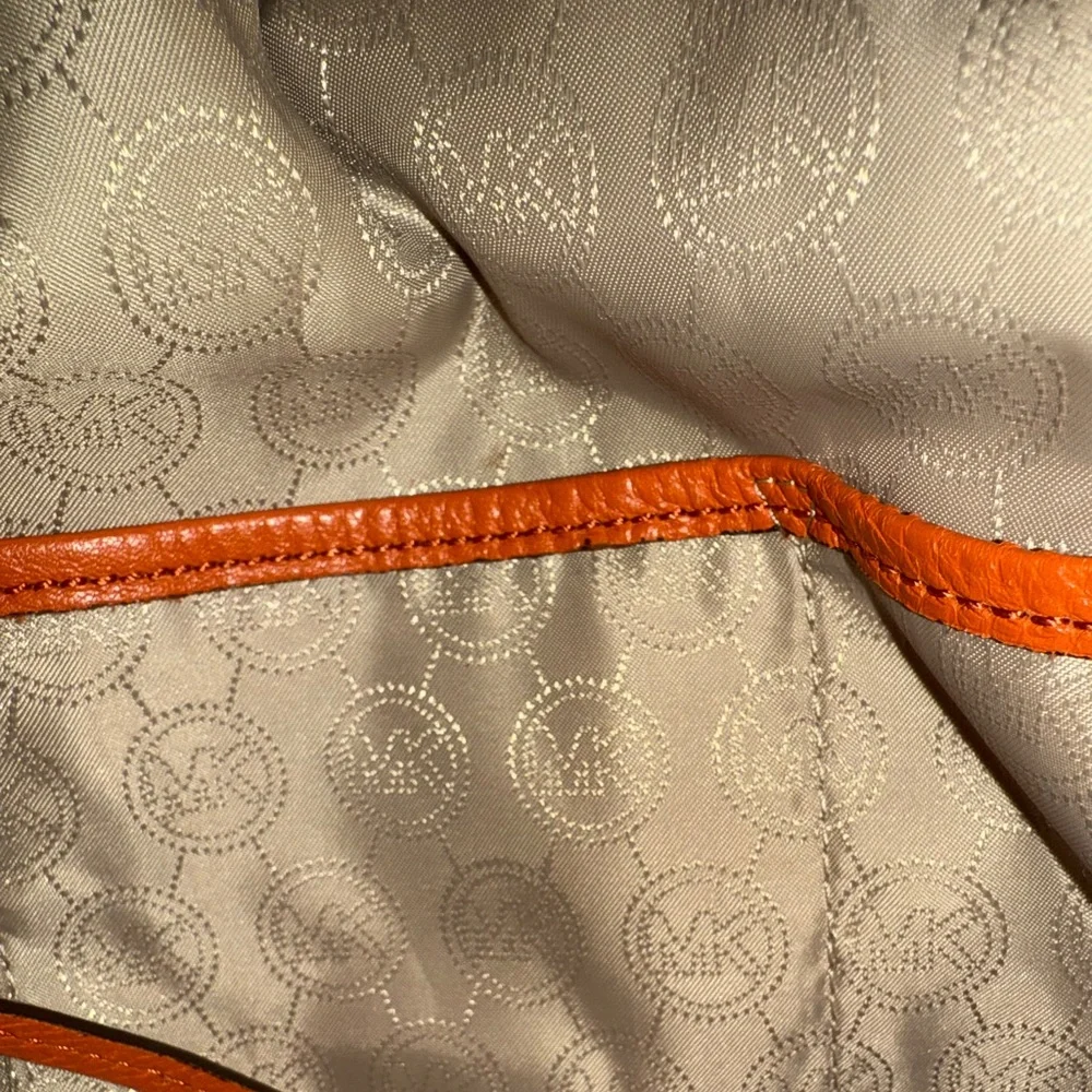 Michael Kors Orange Leather Satchel Bedford Belted Tangerine sale ! - Picture 7 of 7